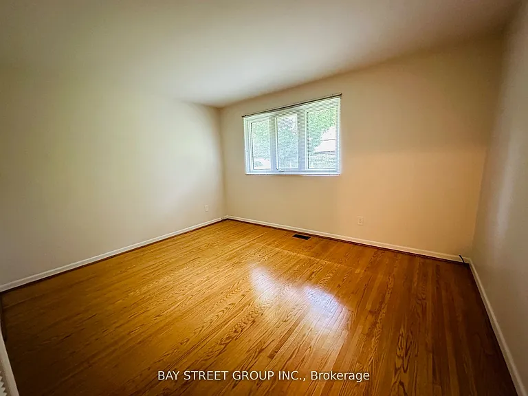 17 Kilkenny Dr #MAIN — Photo 20