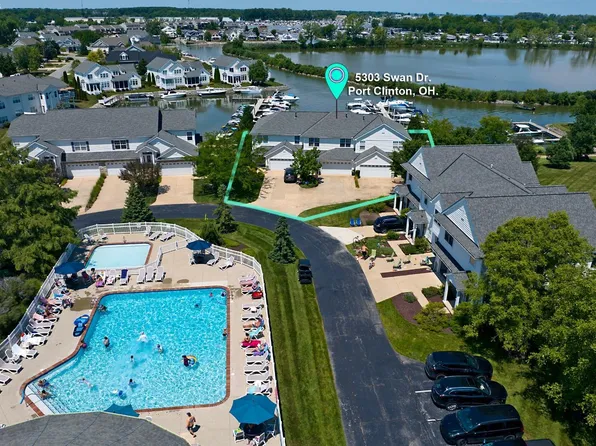 5303 Swan Dr Unit G2, Pt Clinton, OH 43452