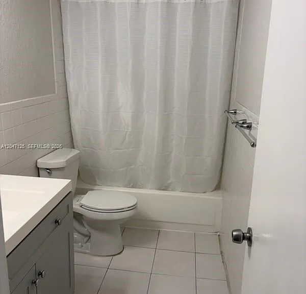 15 NE 13th St #B — Photo 23