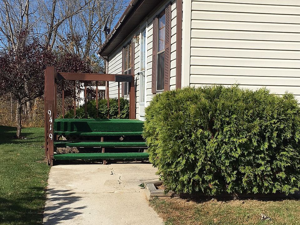 1st image of 9419 Evergreen Dr