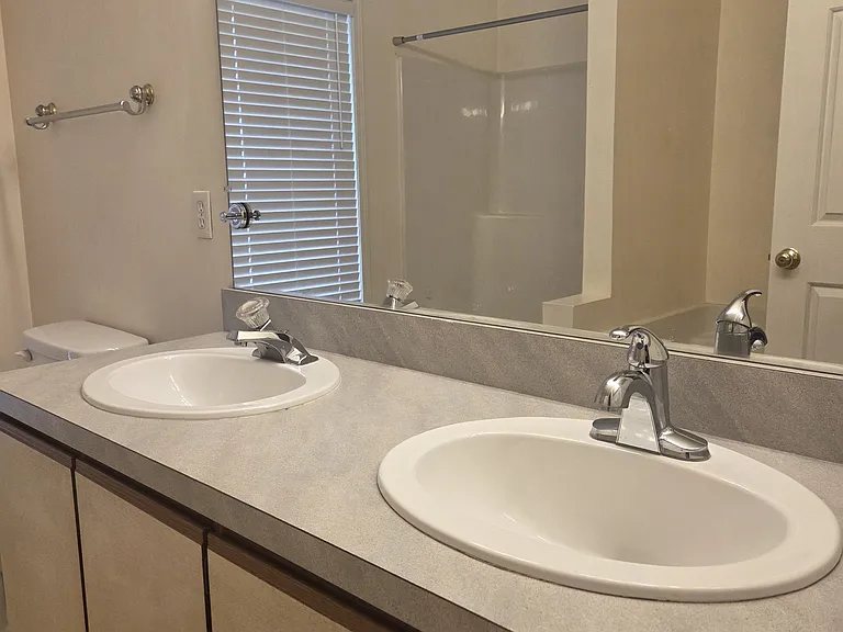 172 Kingston Dr — Photo 21