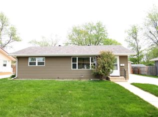 1527 Royal Rd, Aberdeen, SD 57401