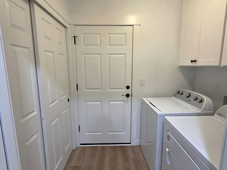 Newer Two bedroom/Two bath Duplex | Available NOW — Photo 19