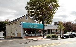 2nd image of 100 S Main St