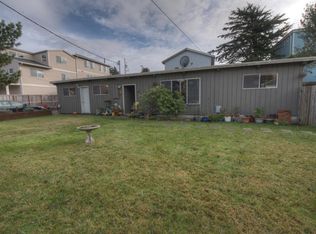 921 SW 12th St, Newport, OR 97365