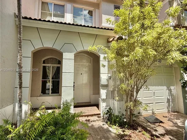 5770 NW 113th Pl, Doral, FL 33178