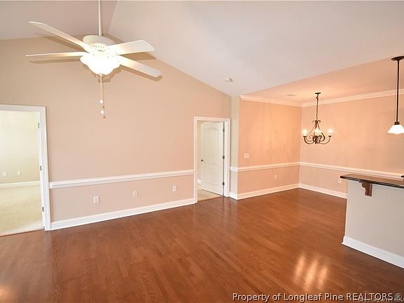 5th image of 159 Gallery Dr Unit 201