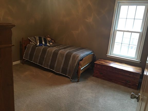 3rd image of 3283 Venson Dr