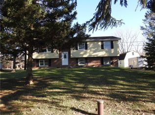 2613 Peters Corners Rd, Alden, NY 14004