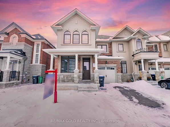 12 Hines St, Brampton, ON L7A 4X4