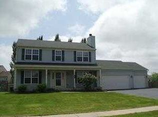 904 W Northwind Dr, Sandwich, IL 60548
