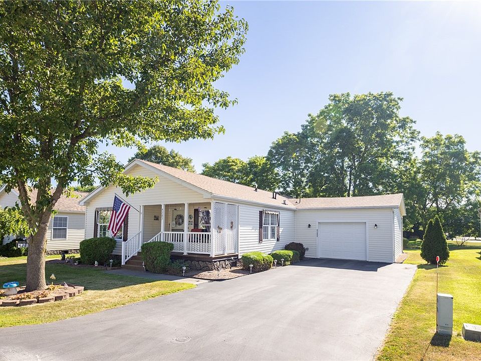 1st image of 4283 Canalside Dr