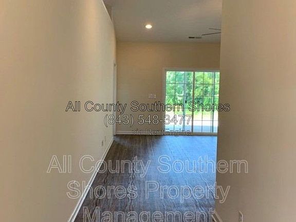 2nd image of 188 Palm Terrace Loop
