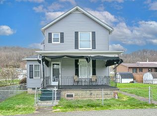 303 Railroad St, Elco, PA 15434