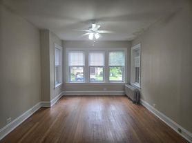 800 Seward St, Evanston, IL