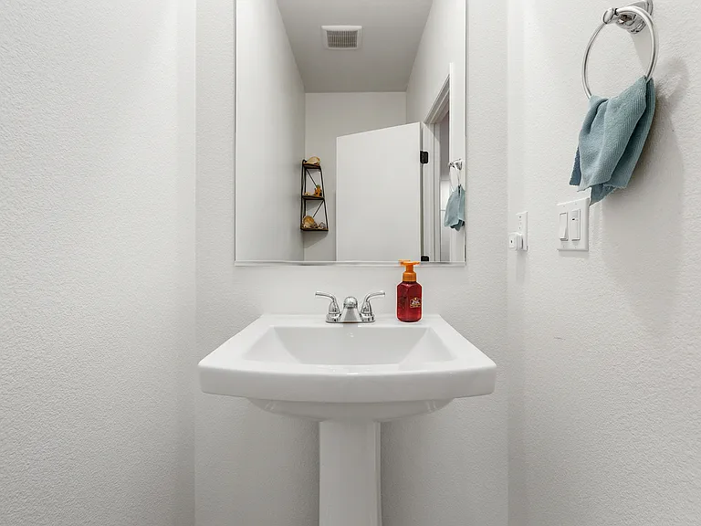 35161 Grove Trl — Photo 20