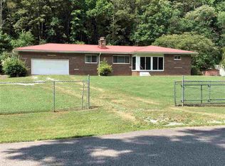 876 Fudges Creek Rd, Barboursville, WV 25504