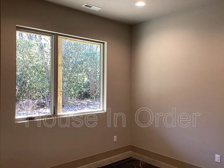 170 Mountain Laurel Ln — Photo 25