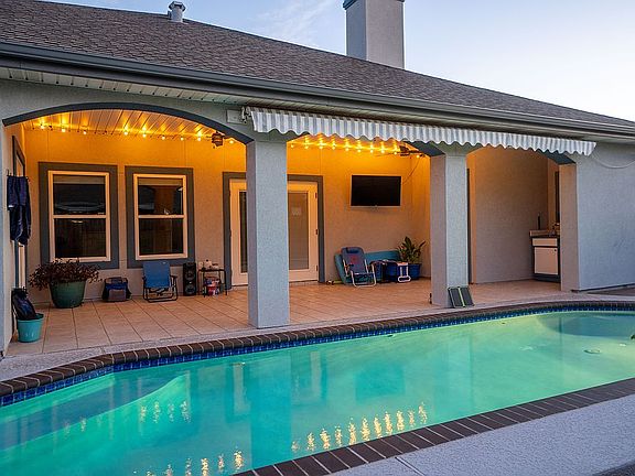 Patio TV & 2 French Doors