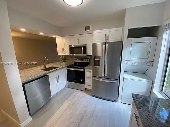 4th image of 9071 SW 141st Pl #9071