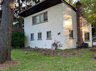 3438 Fieldview Ave, West Bloomfield, MI 48324