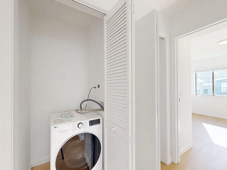 2031 Castro St #22 — Photo 10