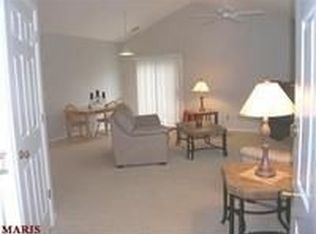 1724 Whispering Creek Dr APT C, Ballwin, MO