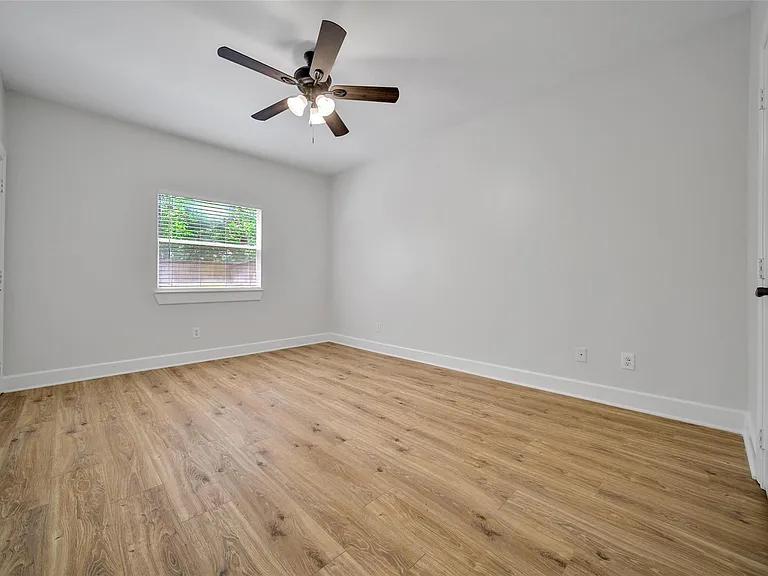 5341 Kiam St — Photo 4
