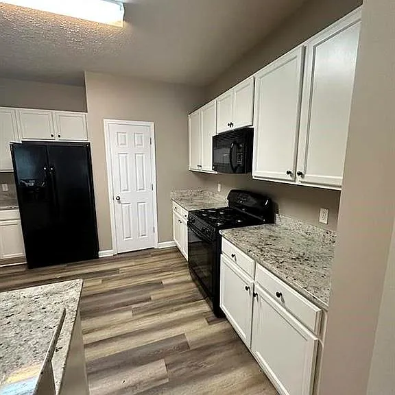 1619 Park Brooke Cir SW #10 — Photo 8