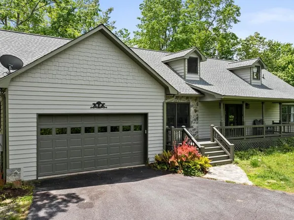 25 Walhala Trl, Blue Ridge, GA 30513