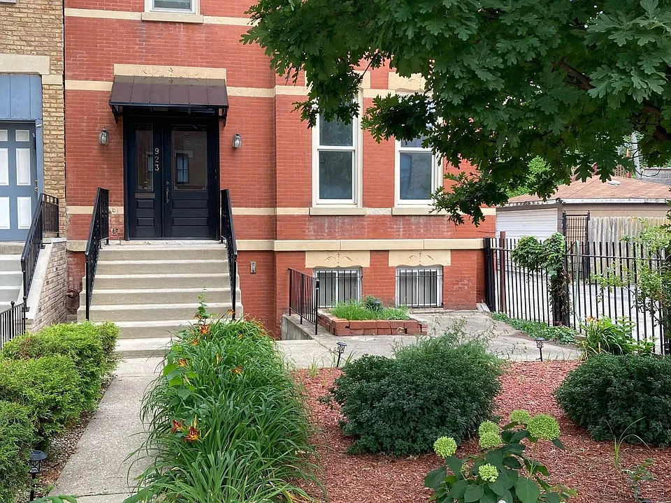 OUTSIDE FRONT