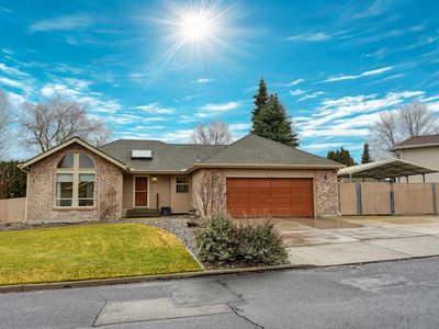 6111 W Ridgecrest Dr, Spokane, WA, 99208