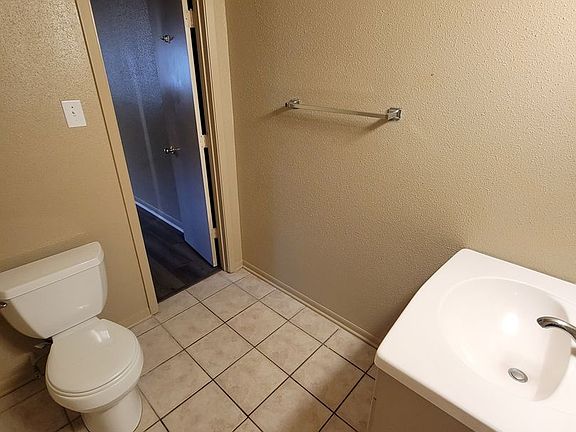 3rd image of 1609 Welsh Ave