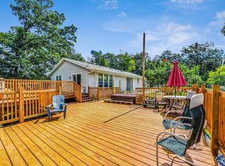 33626 Palm Dr, Burlington, WI 53105
