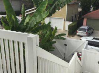 233 Palmer St APT B, Costa Mesa, CA 92627