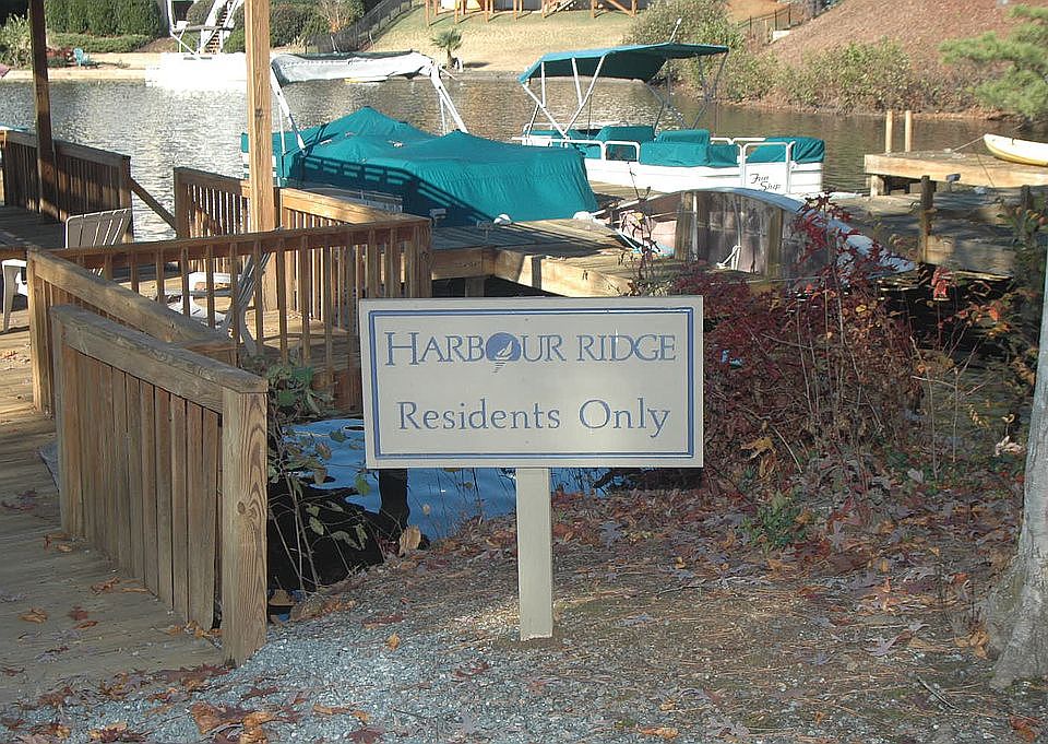 1st image of 8405 Harbour Point