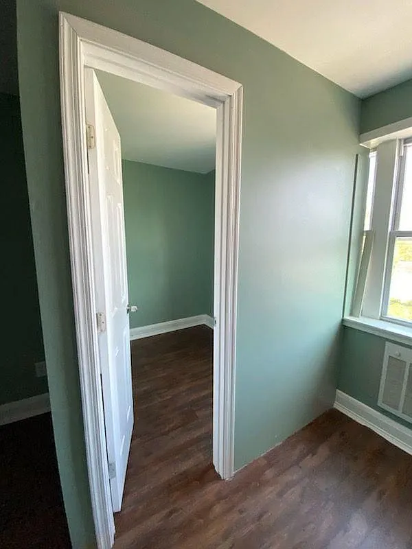 2 bed, 900 sqft, $1,100 — Photo 4