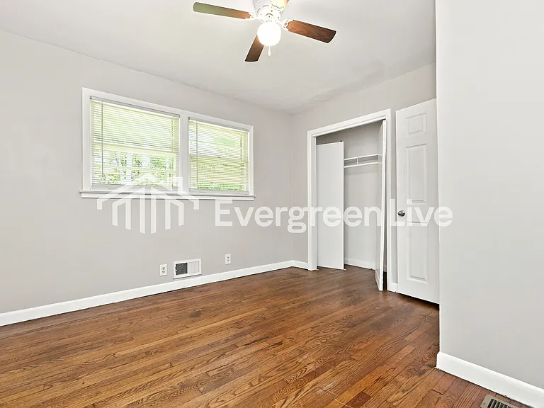 6283 Longino Dr — Photo 8