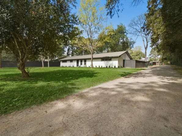 700 W Dogwood St, Woodville, TX 75979