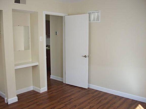 3rd image of 8013 Hafner Ct #8013