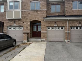 98 Davenfield Cir, Brampton, ON L6P 4M1