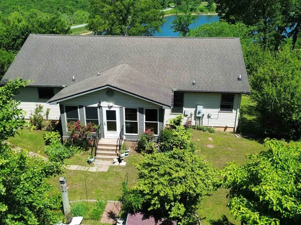 1350 Circle Rd, Ash Flat, AR 72513
