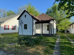 1205 W Austin St, Webb City, MO 64870