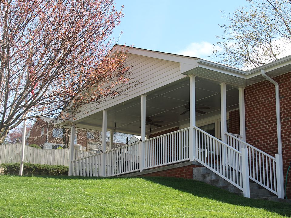 1st image of 29 Benbrook Cir NE
