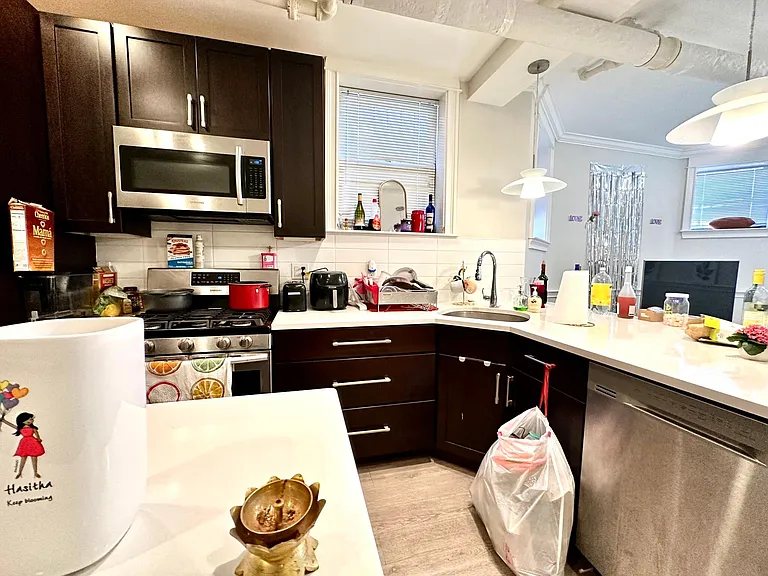 2 Walbridge St #B — Photo 18