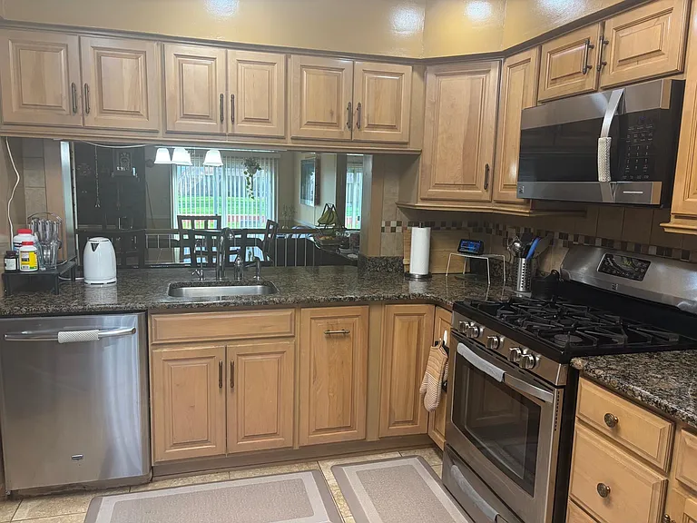 1506 Timber Oaks Rd — Photo 6