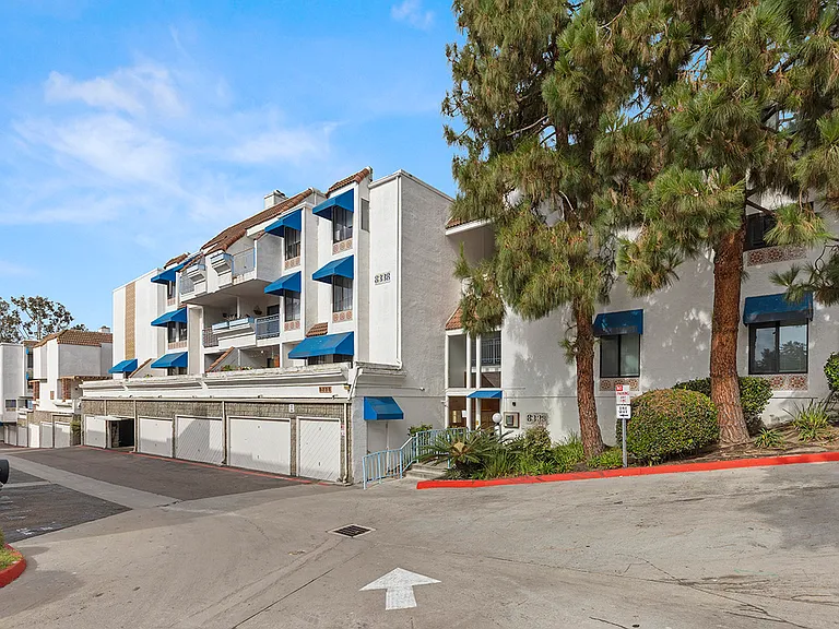 8338 Regents Rd #2O — Photo 44