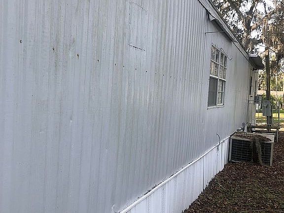 3rd image of 11222 Crescent Lake Dr