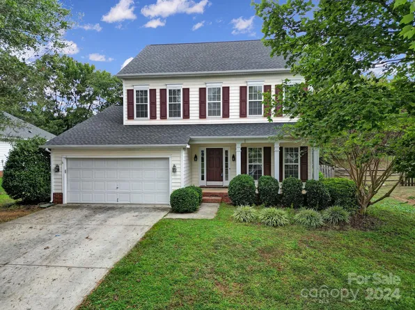 3909 Waters Reach Ln, Indian Trail, NC 28079