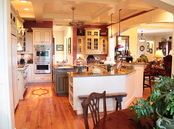 Additional Kitchen